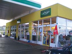 Tankstelle-Shop
